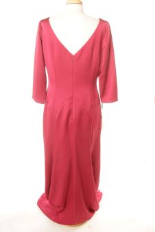 Aufwändiges Kleid 42 MISURA COSTURA