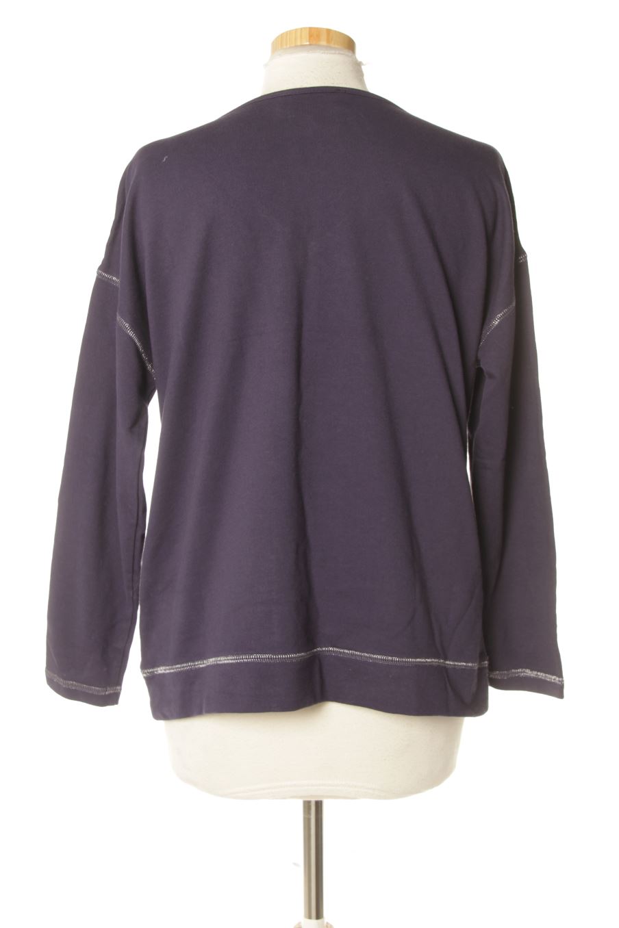 Sudadera de Linea Tesini de la talla 34, de color azul marino