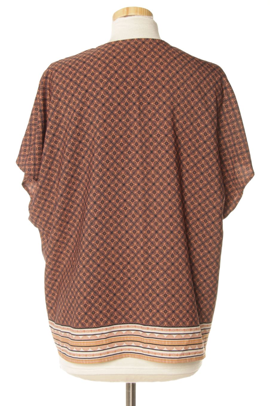 Kimono de PERCENTIL de la talla L, de color estampado
