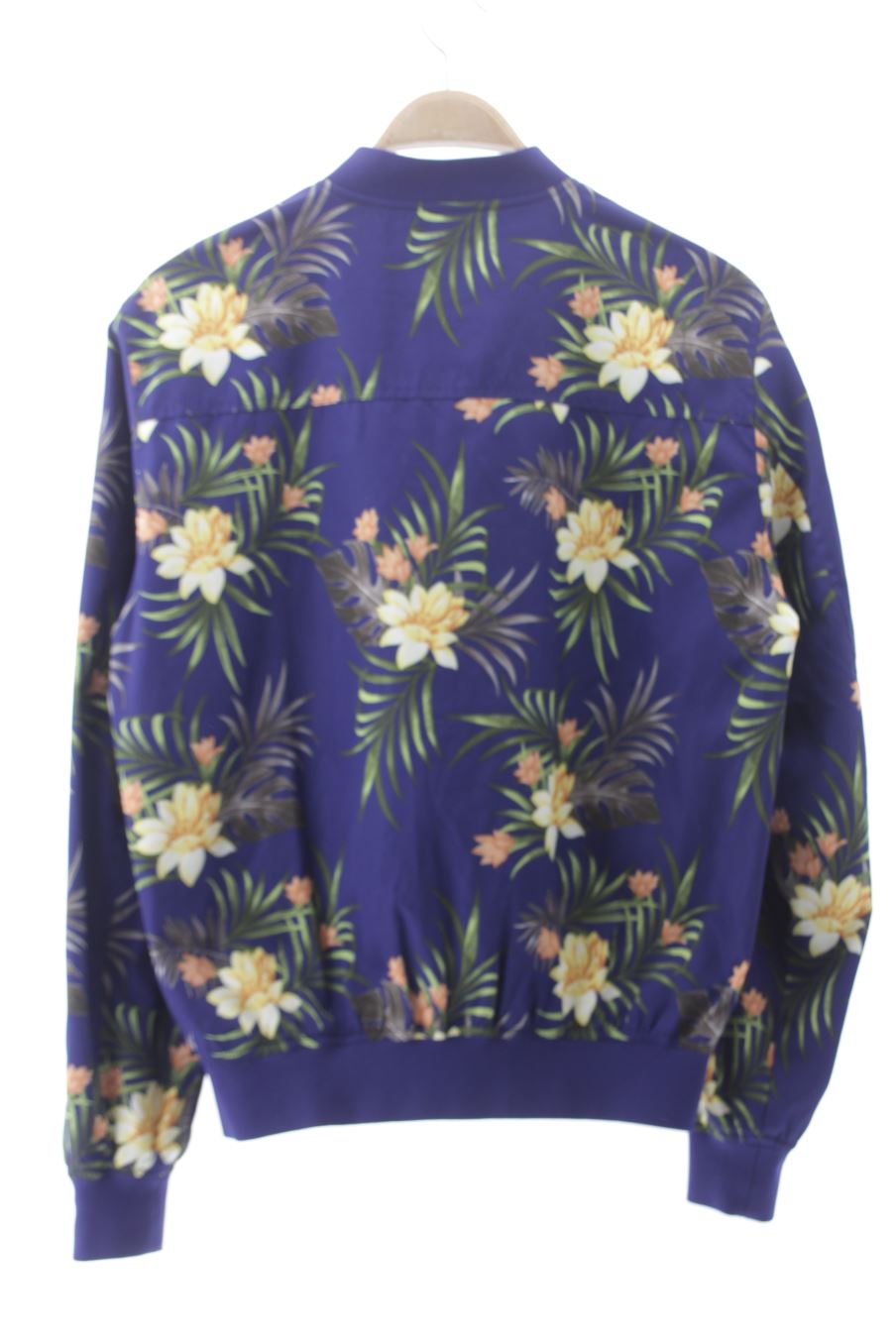 Cazadora de Bershka de la talla L
