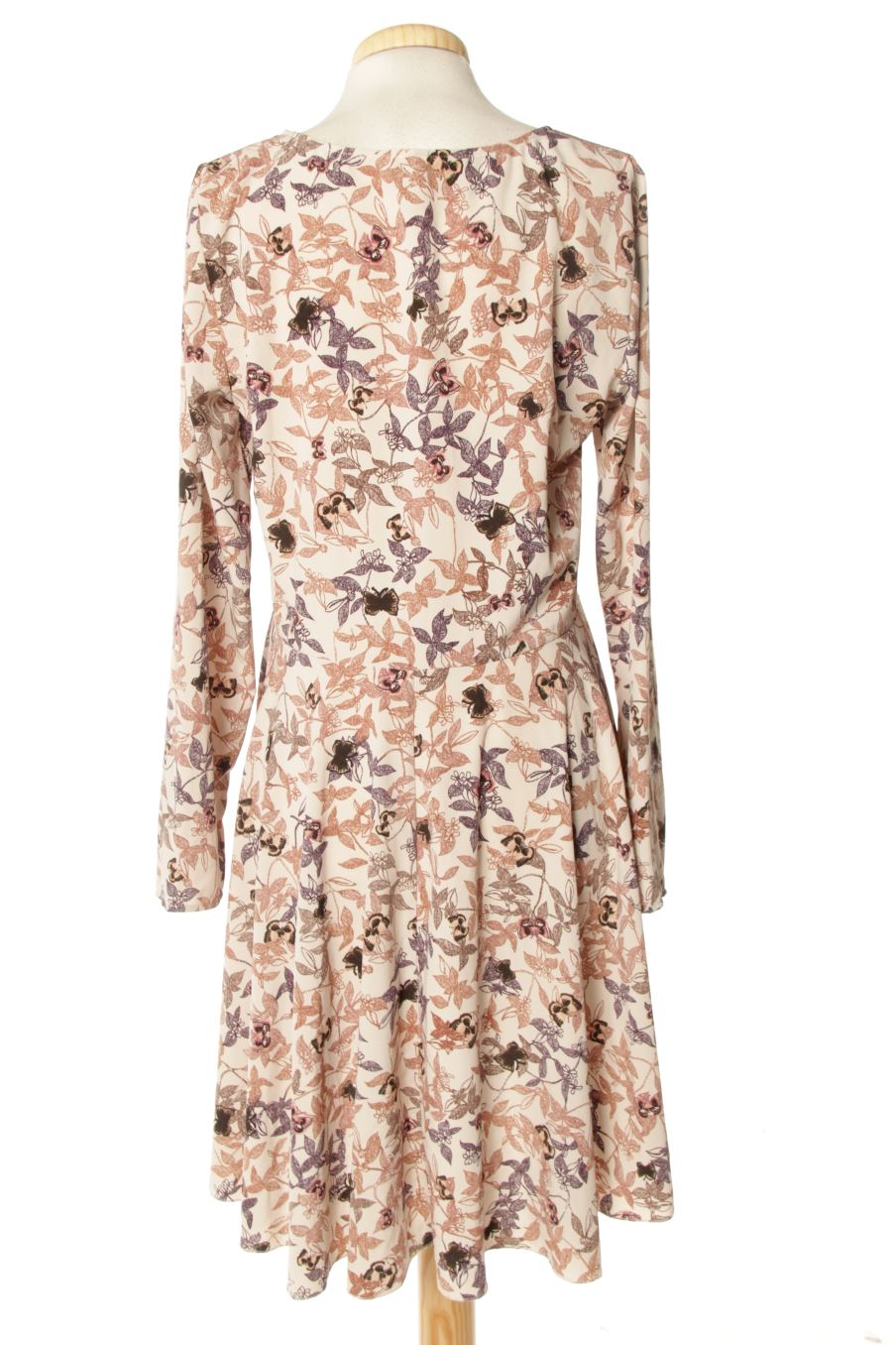 Robe casual Mng de la taille S, de couleur fleurs