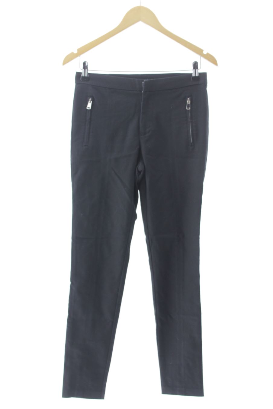 Pantalón de Zara de la talla XS, de color negro
