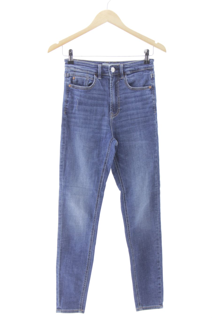 Jeans Stradivarius de la taille 36, de couleur bleu de denim