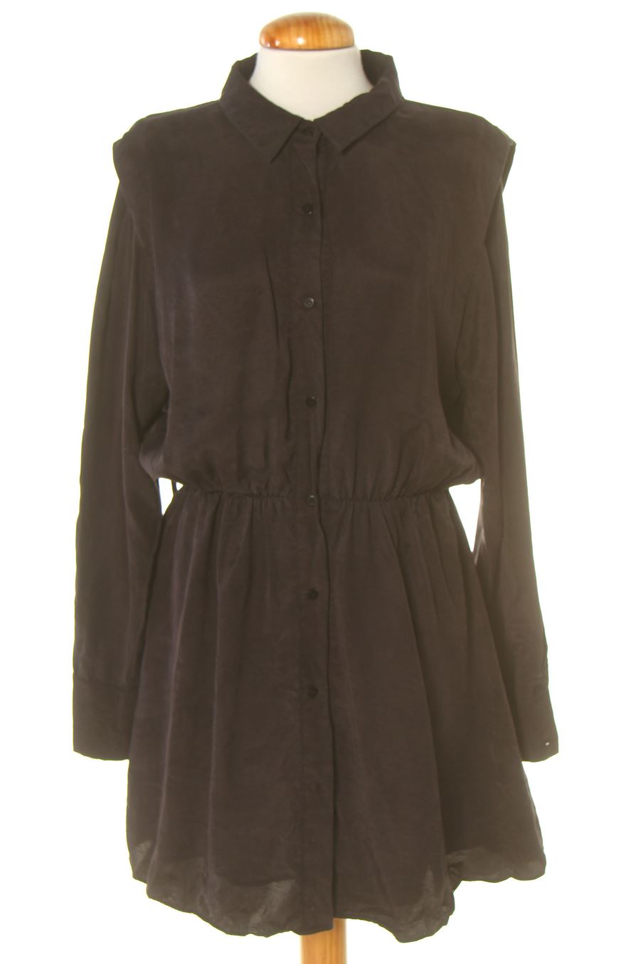 Einfaches Kleid von Zara Größe L, Farbe Schwarz, für