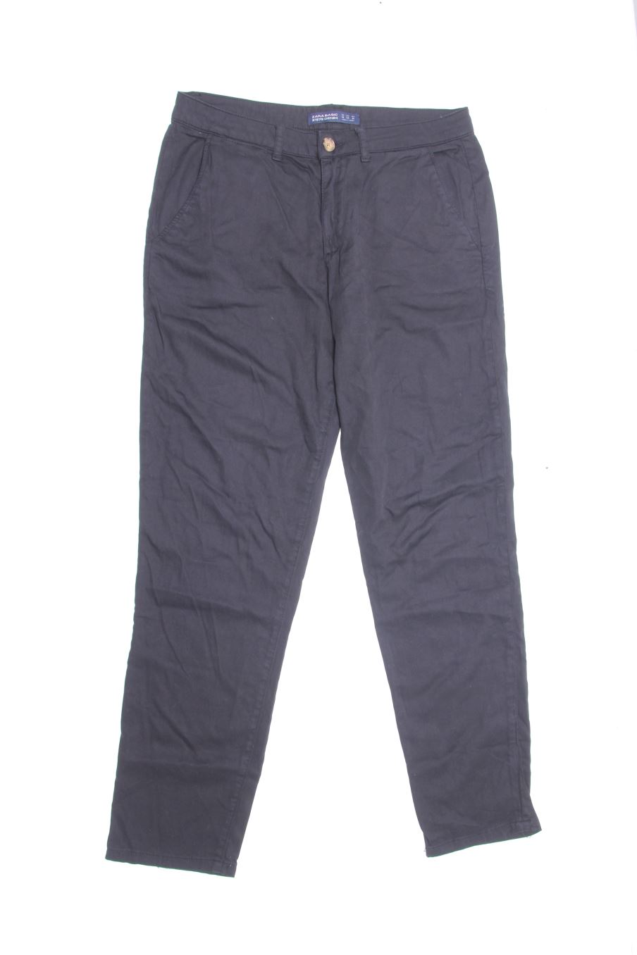 Pantalon Zara de la taille 36, de couleur noir