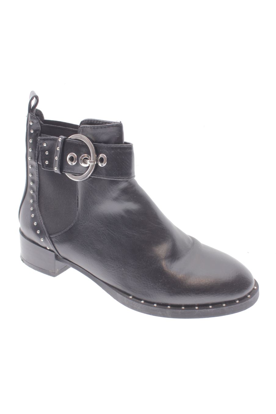 Botines de Bershka de la talla 36, de color negro de
