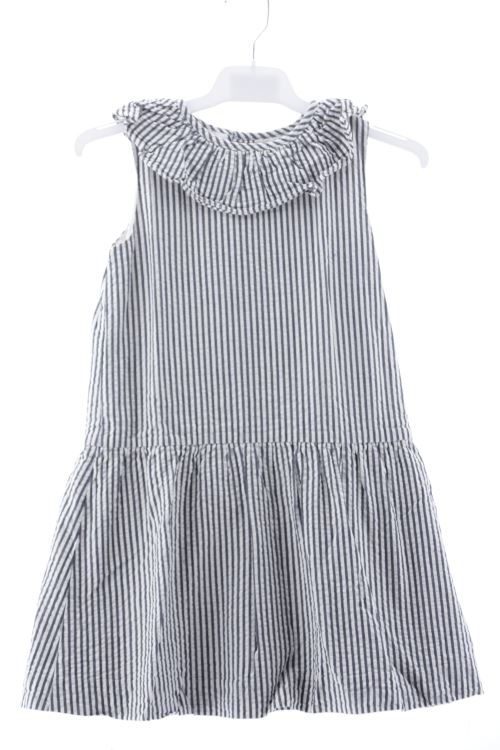 Aufwändiges Kleid