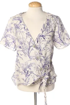 Blusa de manga corta 36 H&M, foto 1 de 2