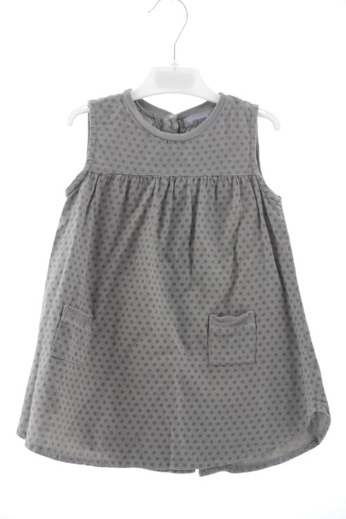 Aufwändiges Kleid