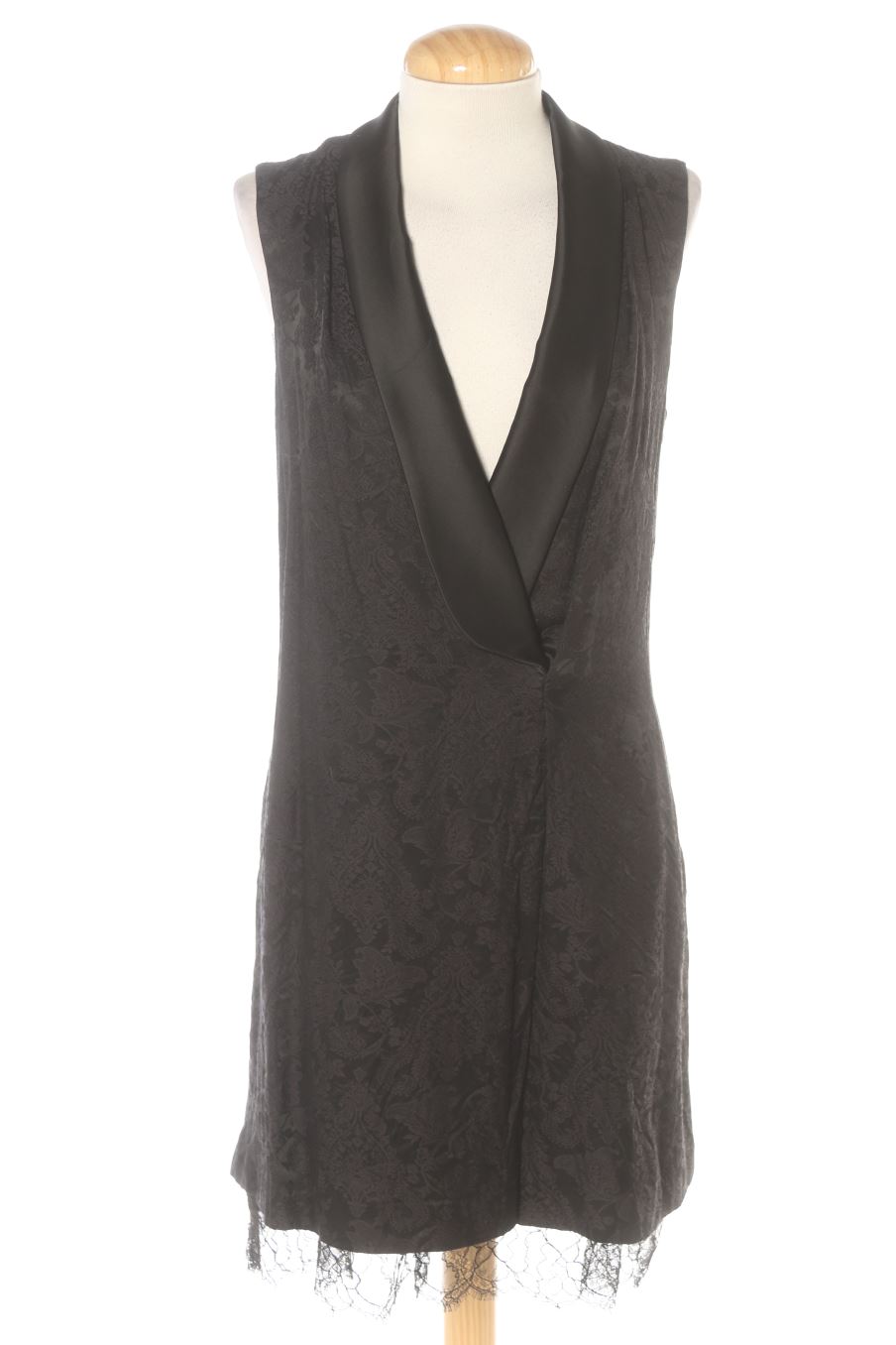 Robe casual Pinko de la taille 42, de couleur noir