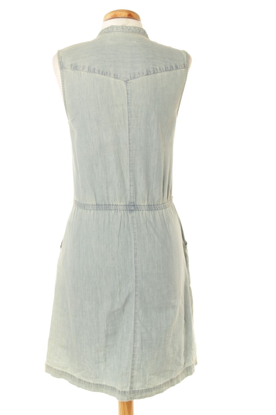 Esprit edc robe 2025