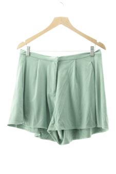 Shorts M pepaloves, photo 1 sur 2