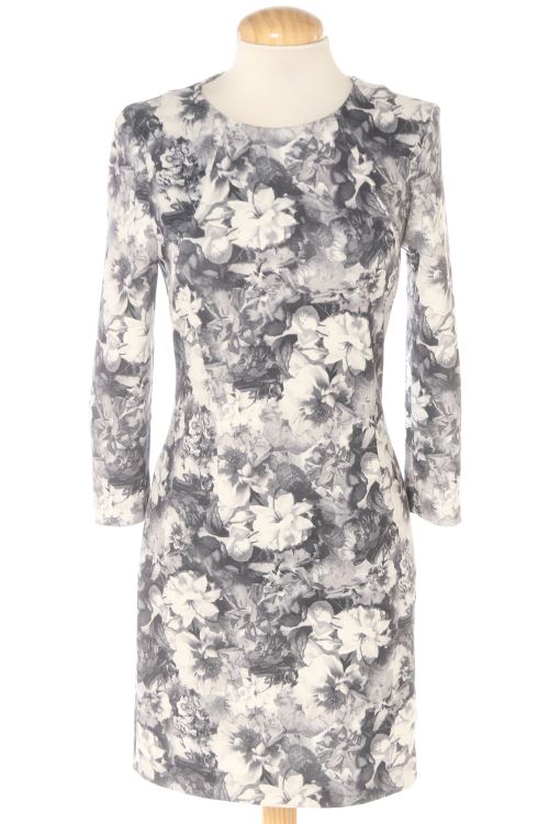 Einfaches Kleid
