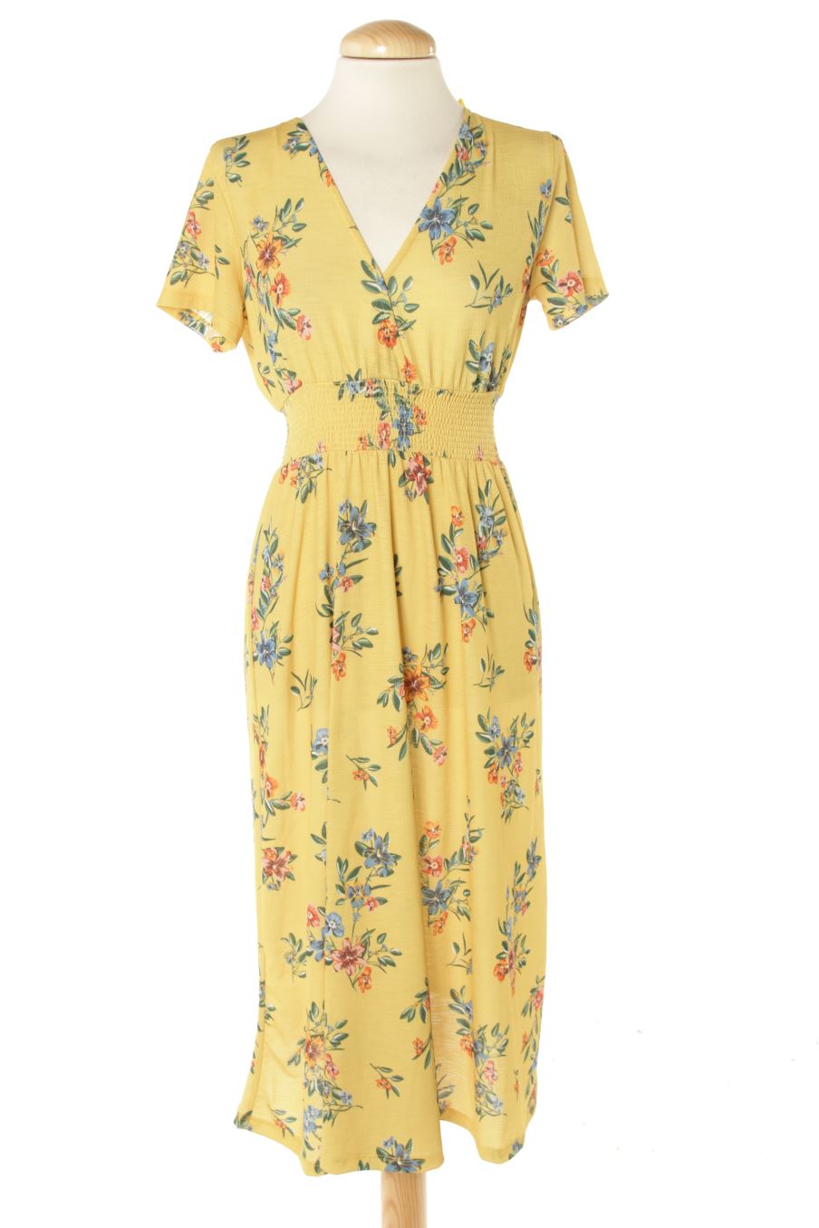 Vestido casual de Pull & Bear de la talla S, de color flores