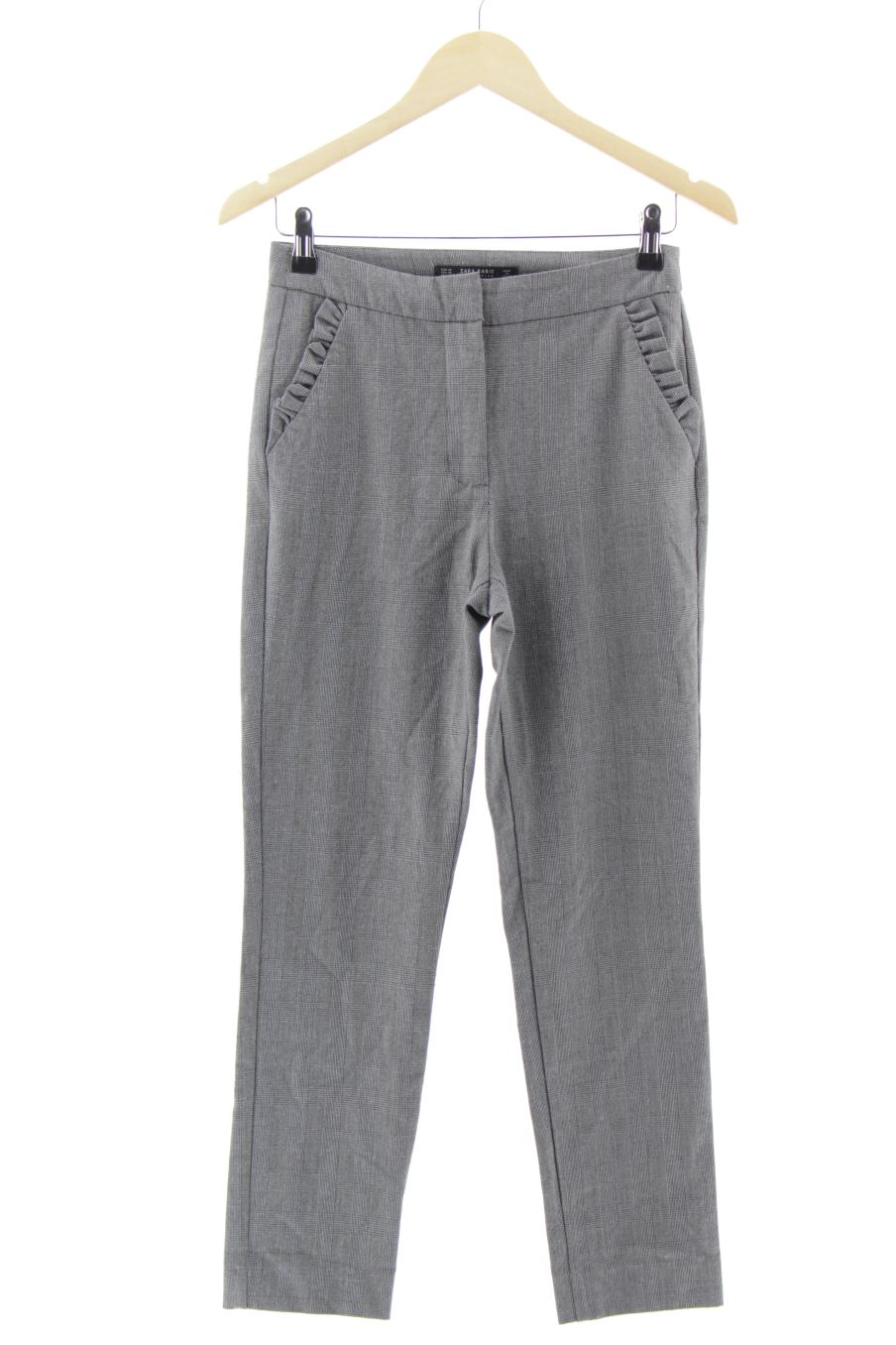 Pantalón de Zara de la talla XS, de color cuadros