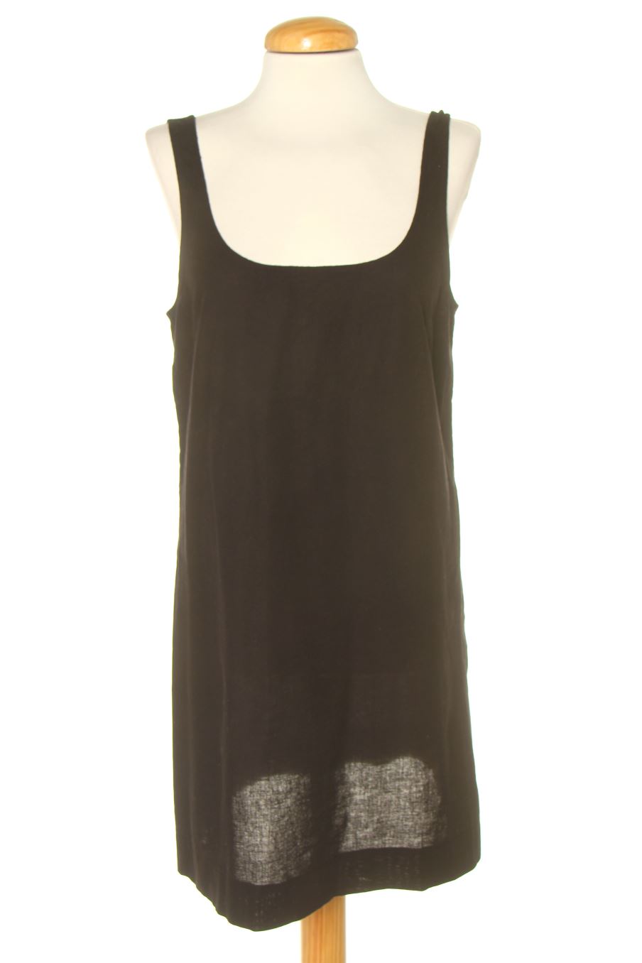 Robe casual ASOS de la taille 36, de couleur noir