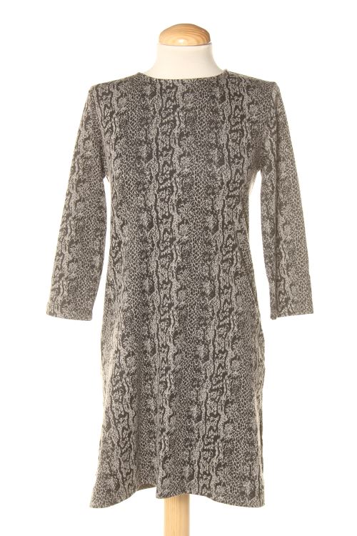 Einfaches Kleid