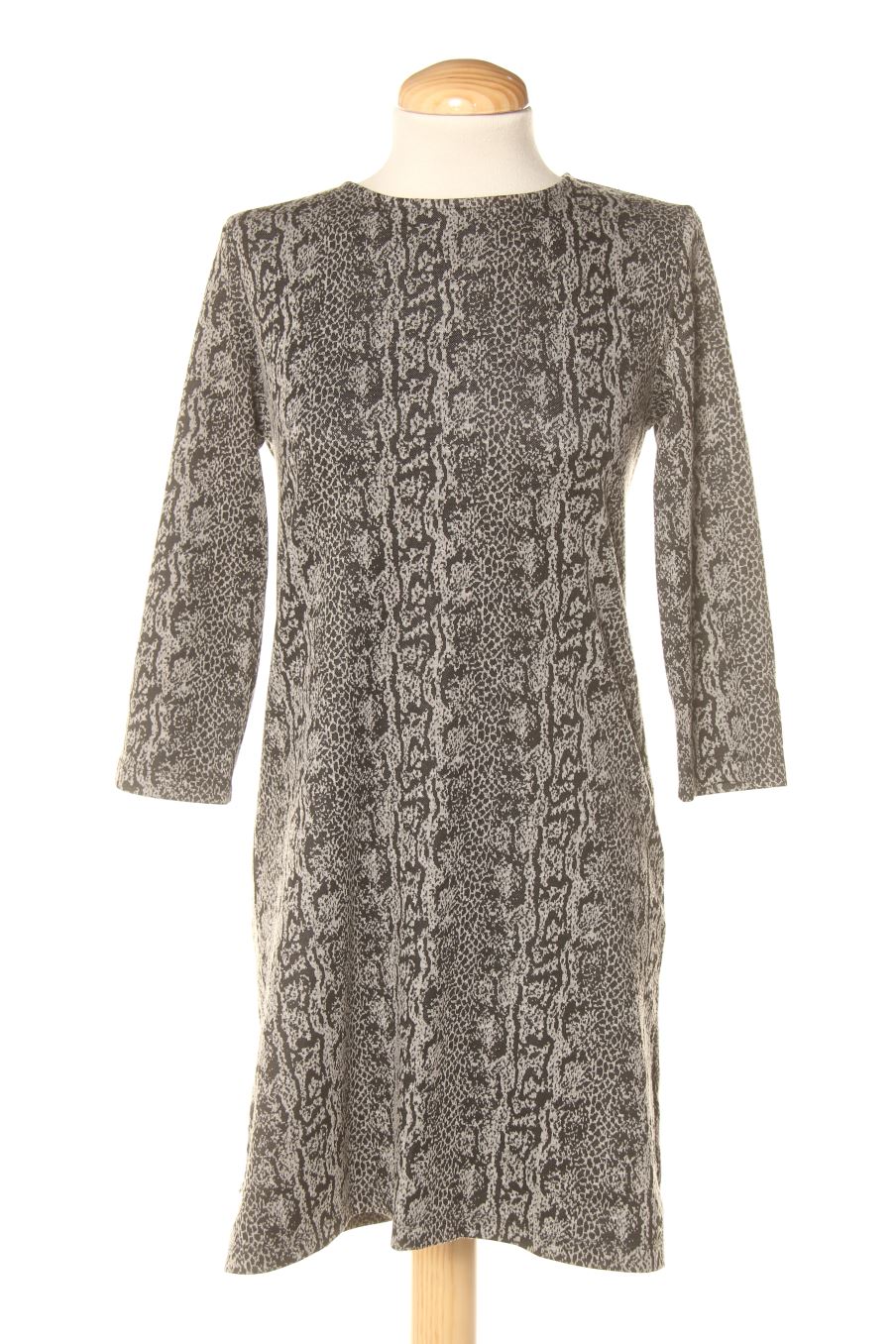 Einfaches Kleid von Stradivarius Größe M, Farbe Grau, für