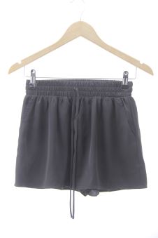 Shorts XS FASHIONNOVA