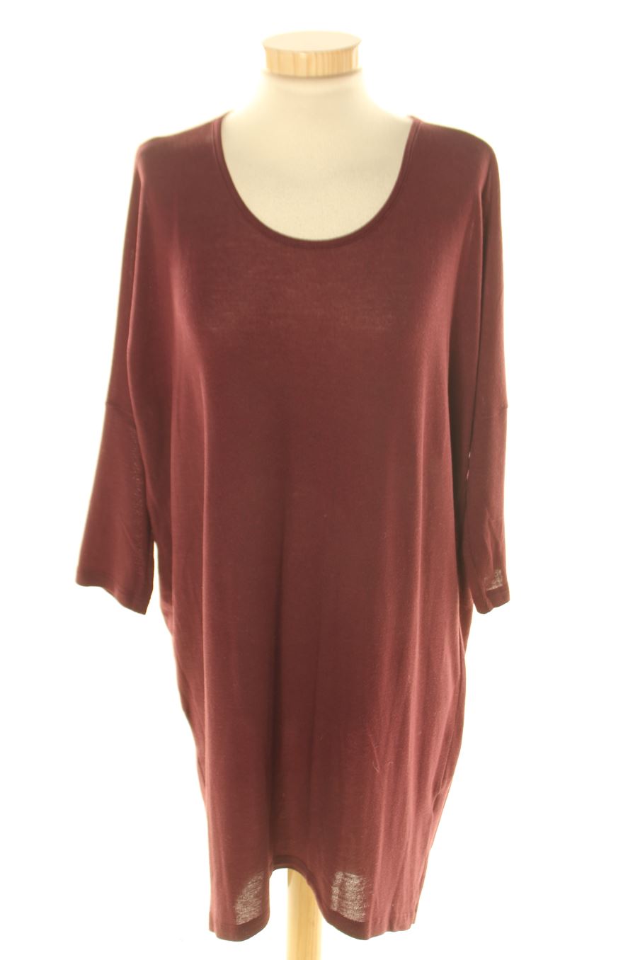 Einfaches Kleid von Vero moda Größe M, Farbe Bordeaux, für