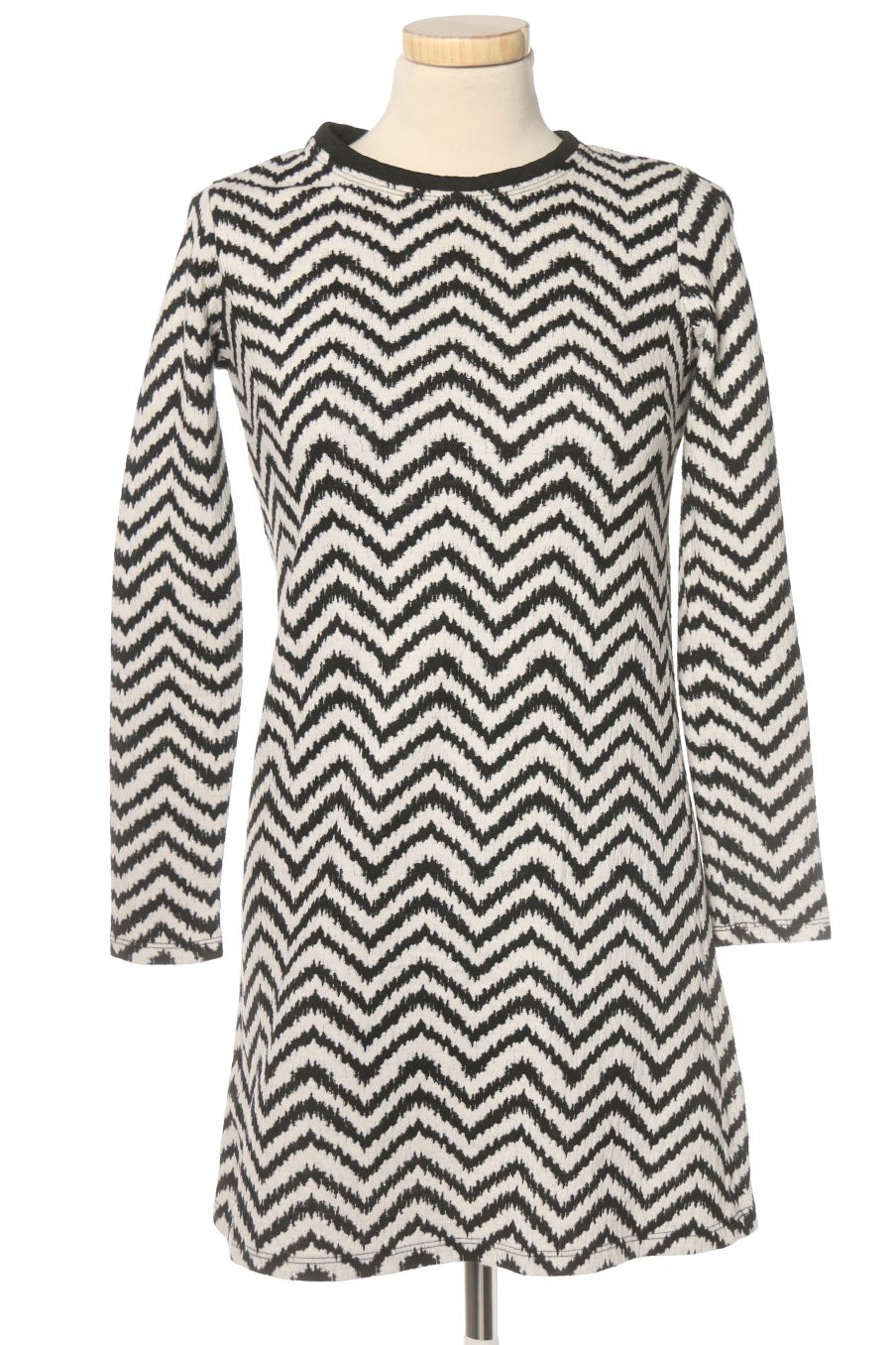 Vestido casual de SUITEBLANCO de la talla S, de color negro