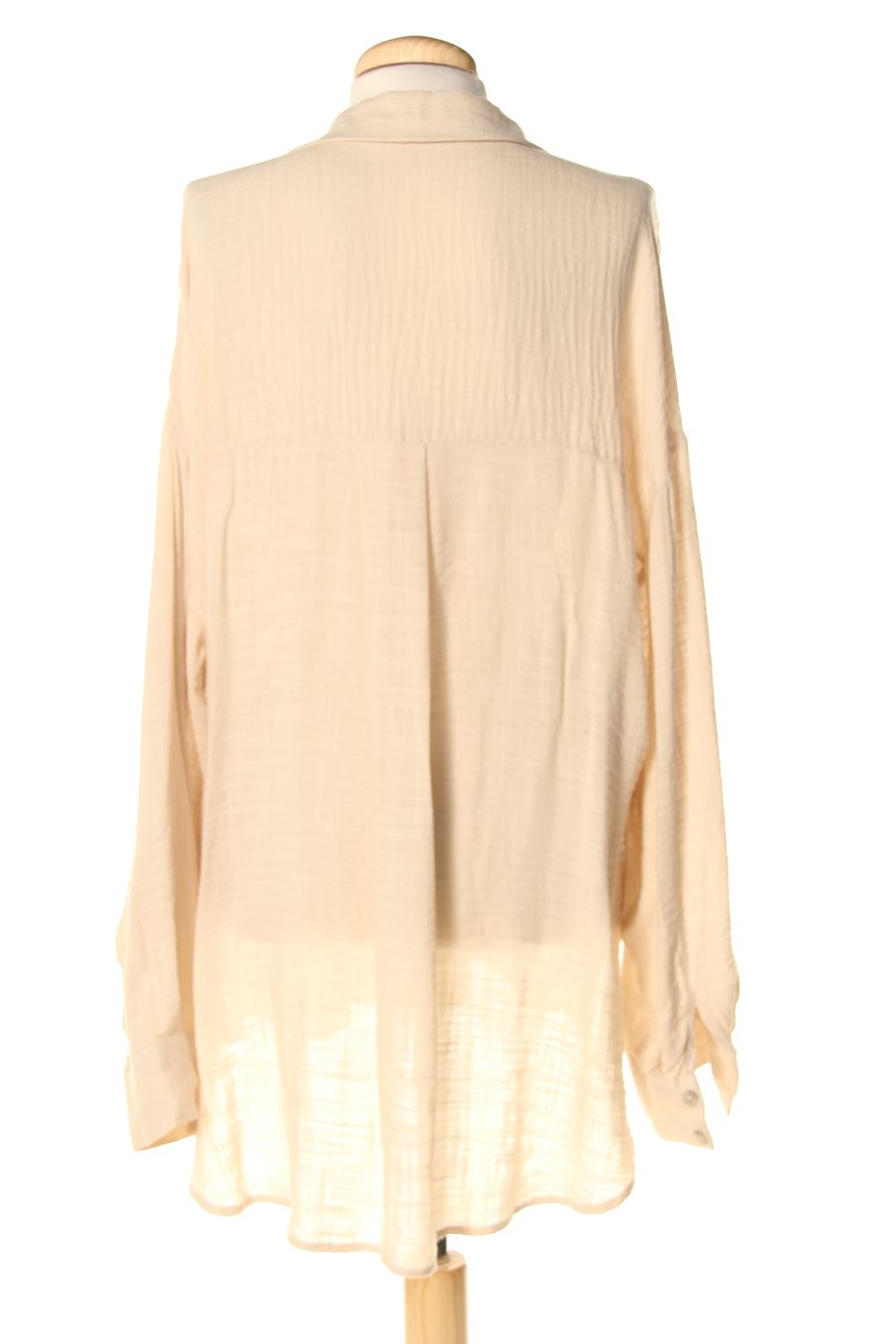 Chemise Pull & Bear de la taille M, de couleur beige