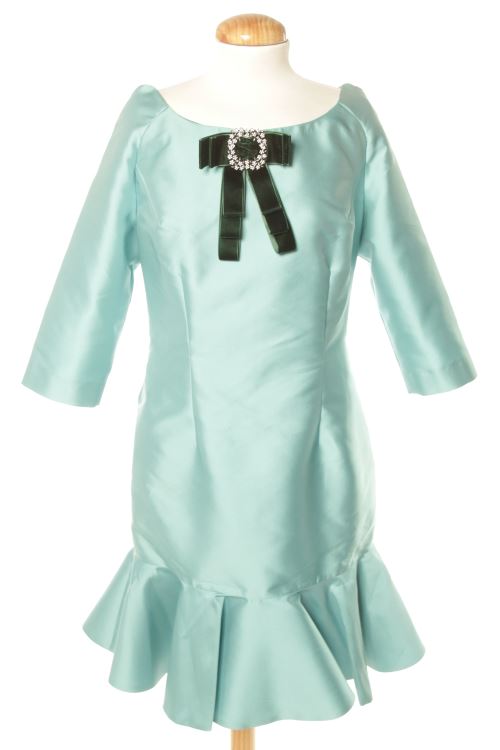 Aufwändiges Kleid