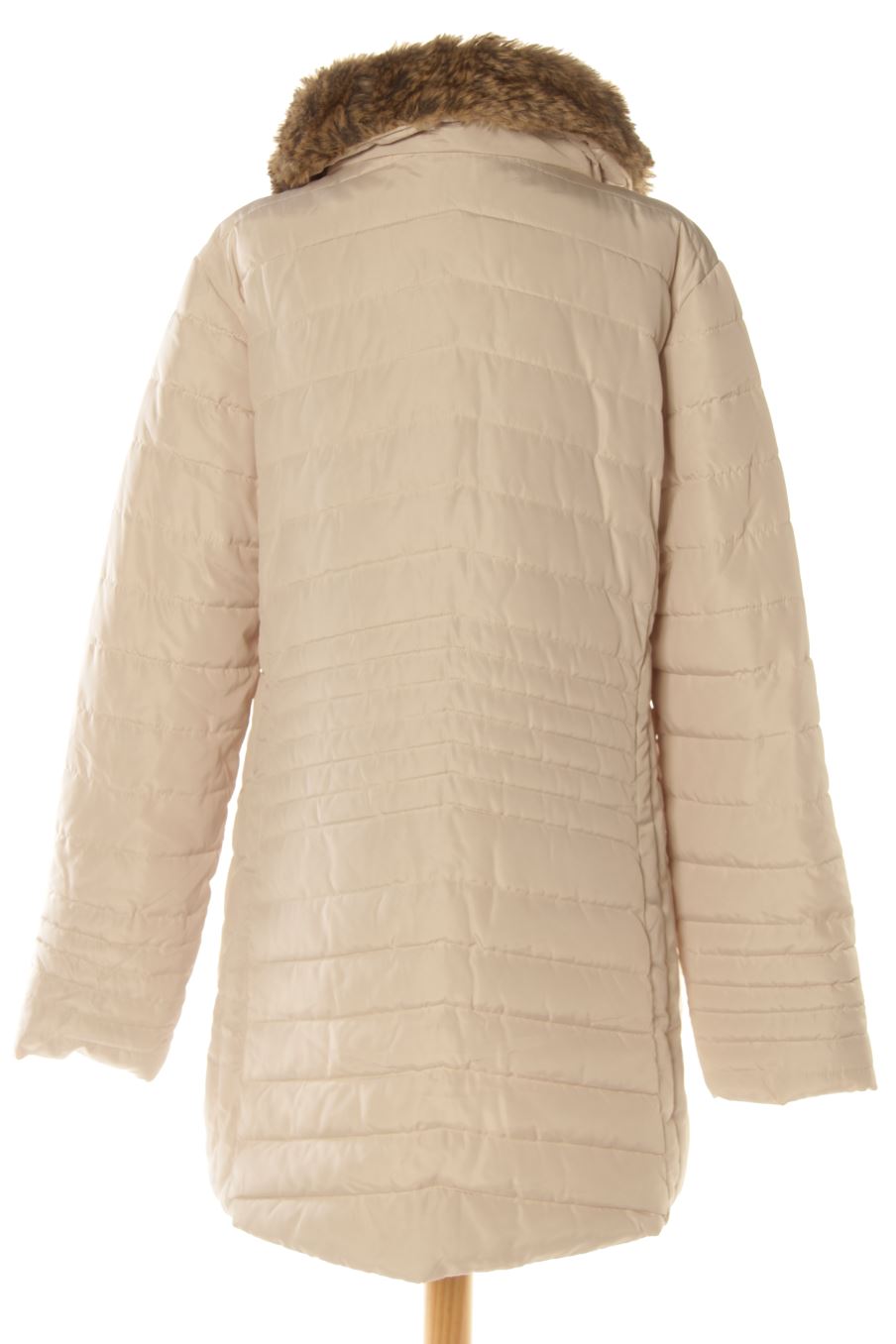 Abrigo de G!na de la talla 44, de color beige