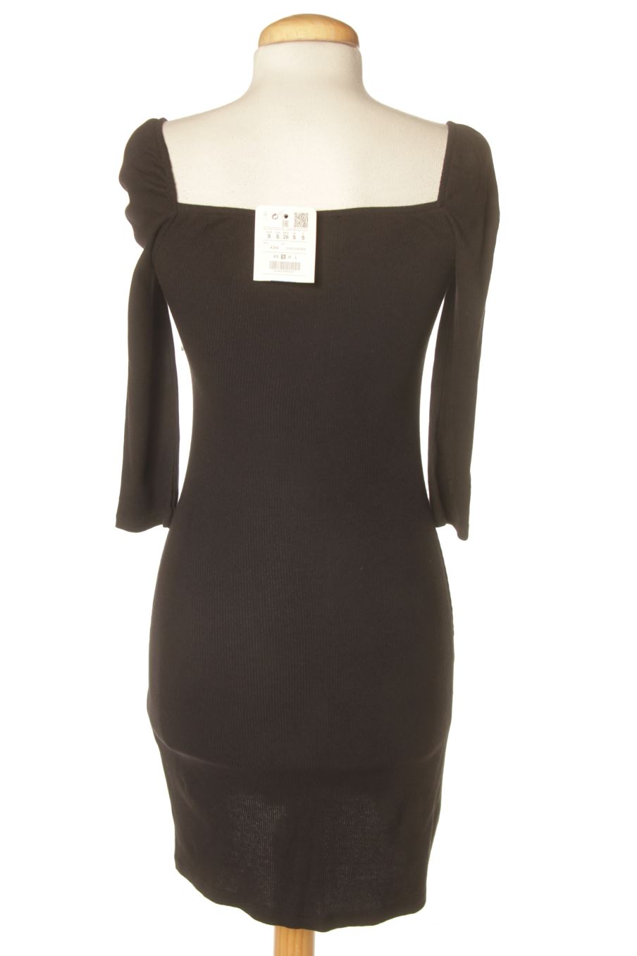 Vestido casual de Pull & Bear de la talla S, de color negro