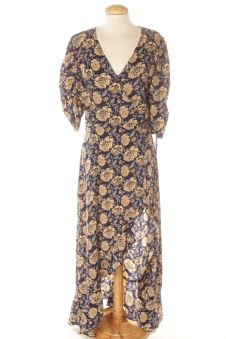 Aufwändiges Kleid 38 PRETTYLITTLETHING
