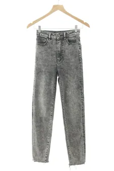 Jeans 36 Stradivarius, foto 1 di 2