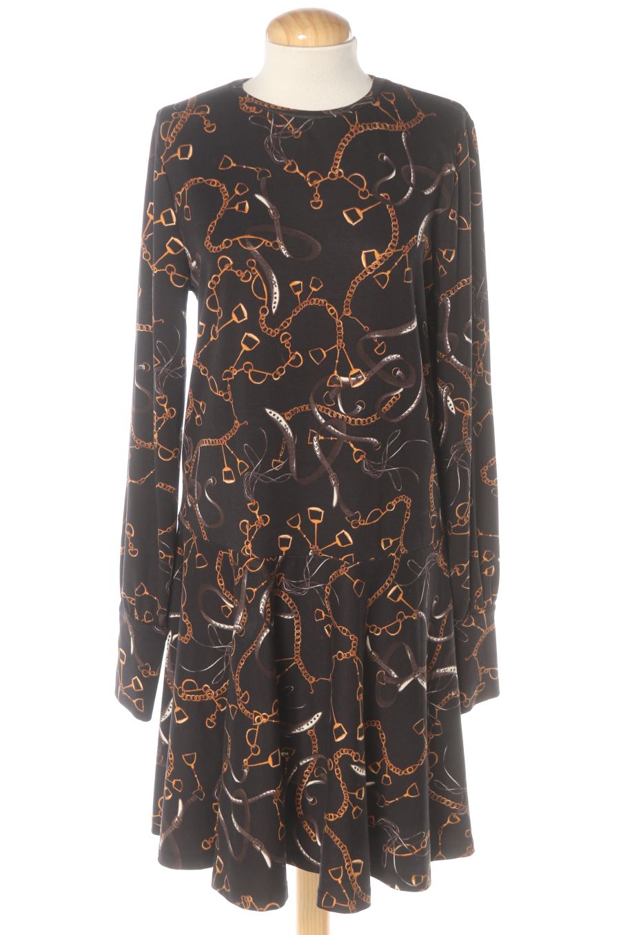 Robe casual Zara de la taille M, de couleur imprimés