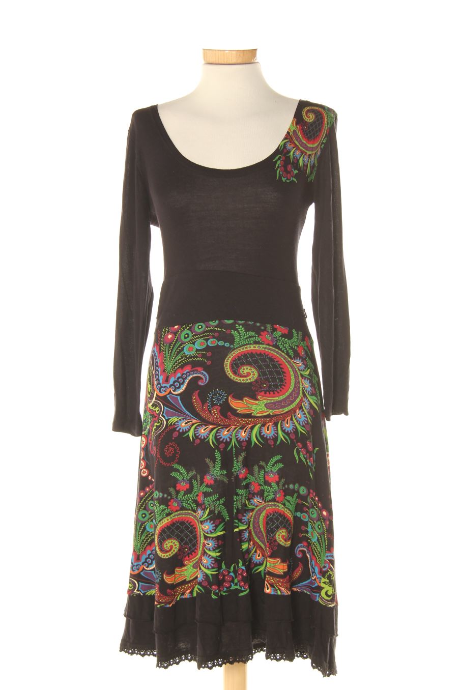 Robe casual Desigual de la taille M, de couleur imprimés
