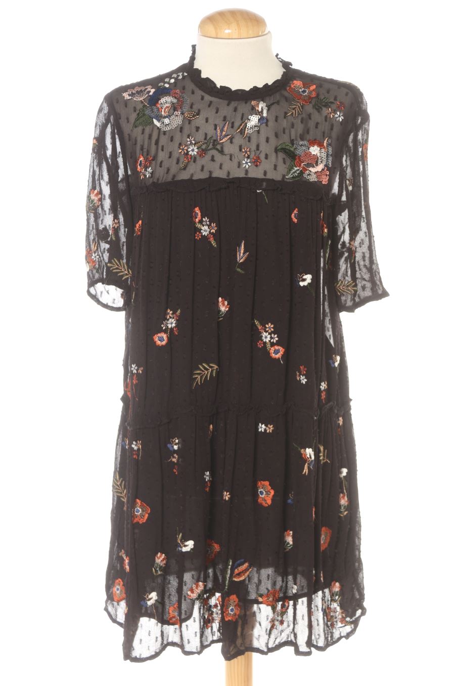 Robe casual Zara de la taille XS, de couleur fleurs