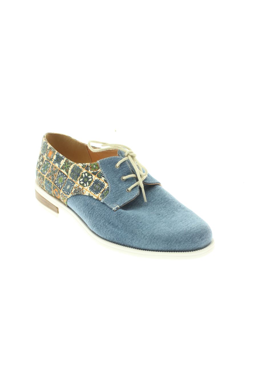Zapatos planos de inéa  de la talla 40, de color azul de