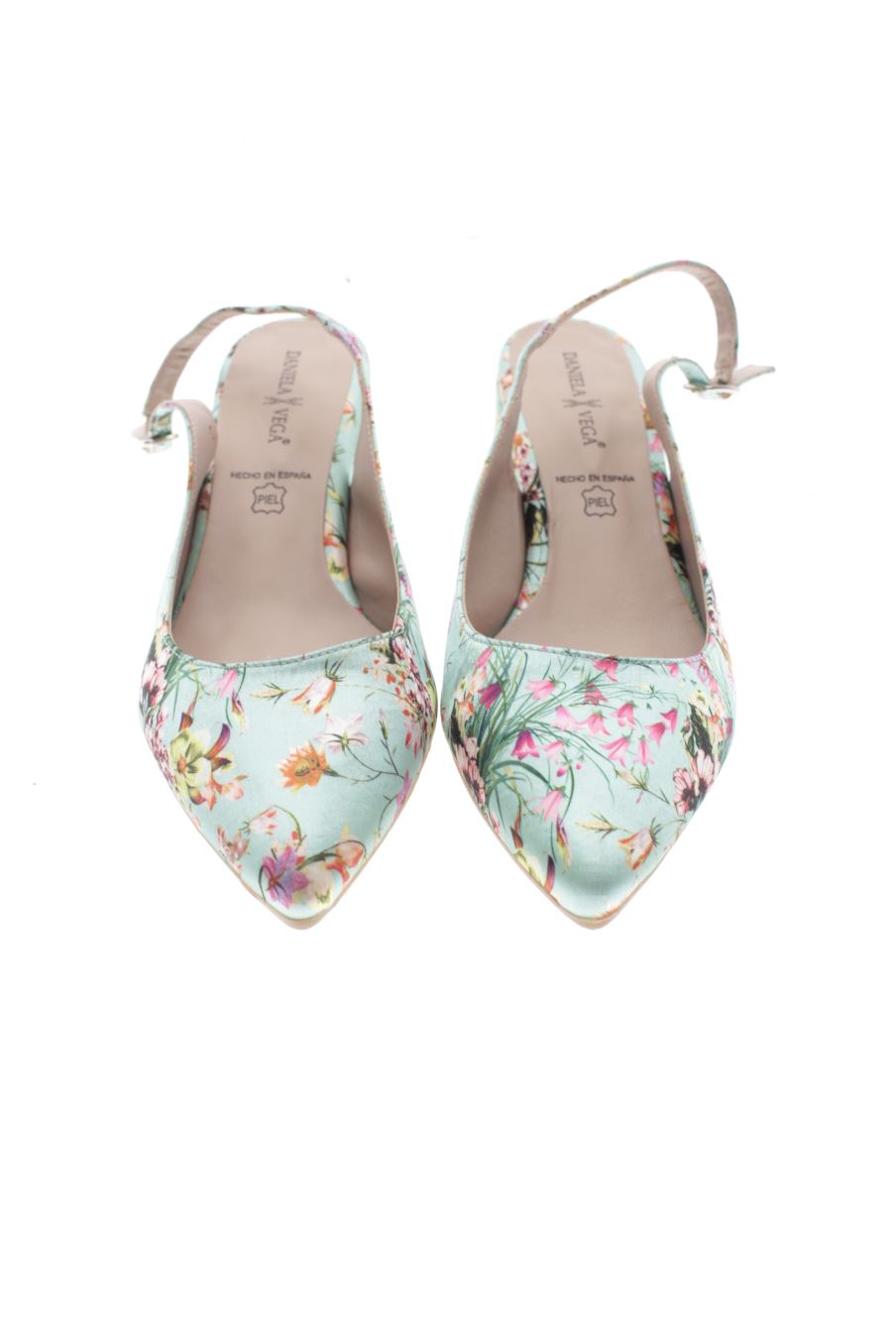 Sandalias tacon de Daniela Vega de la talla 38, de color flores de