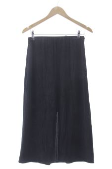 Aufwändiger Rock S EseOese