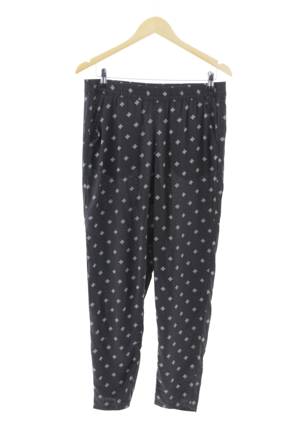 Pantalón Casual de H&M de la talla 40, de color negro
