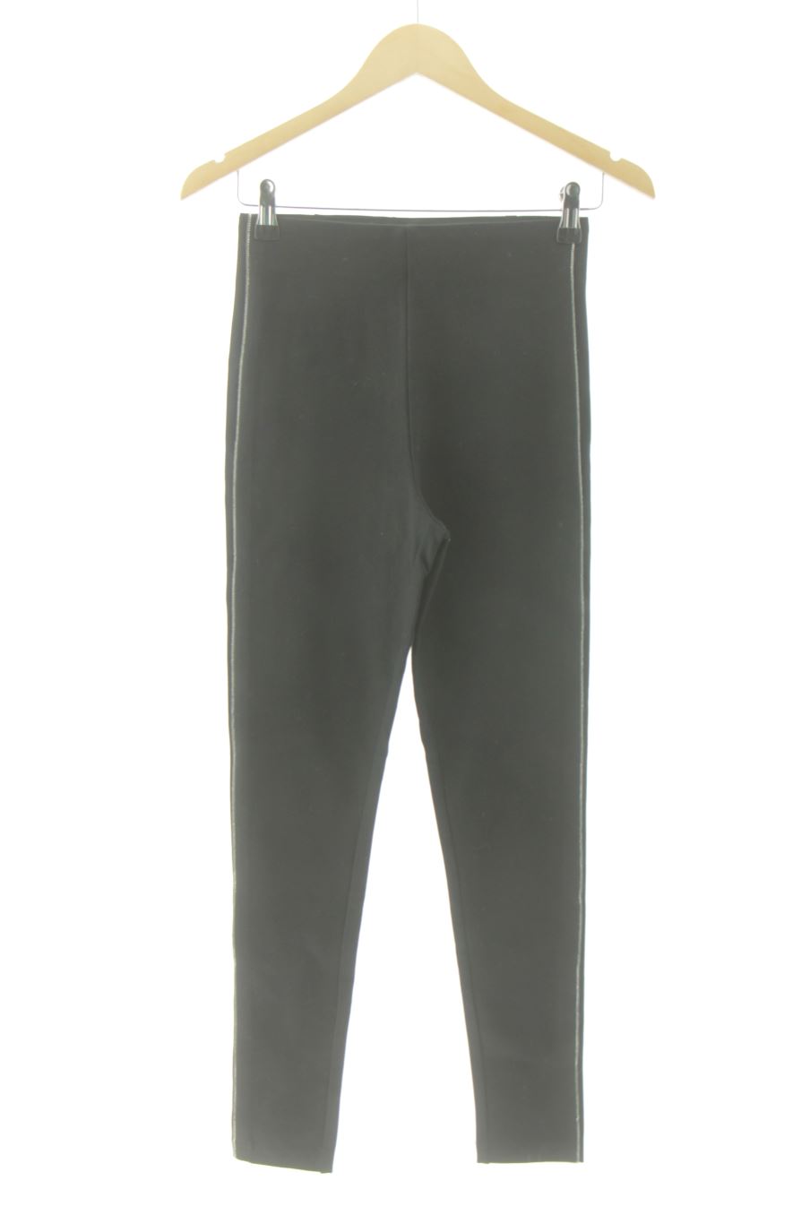Legging de Zara de la talla S, de color negro