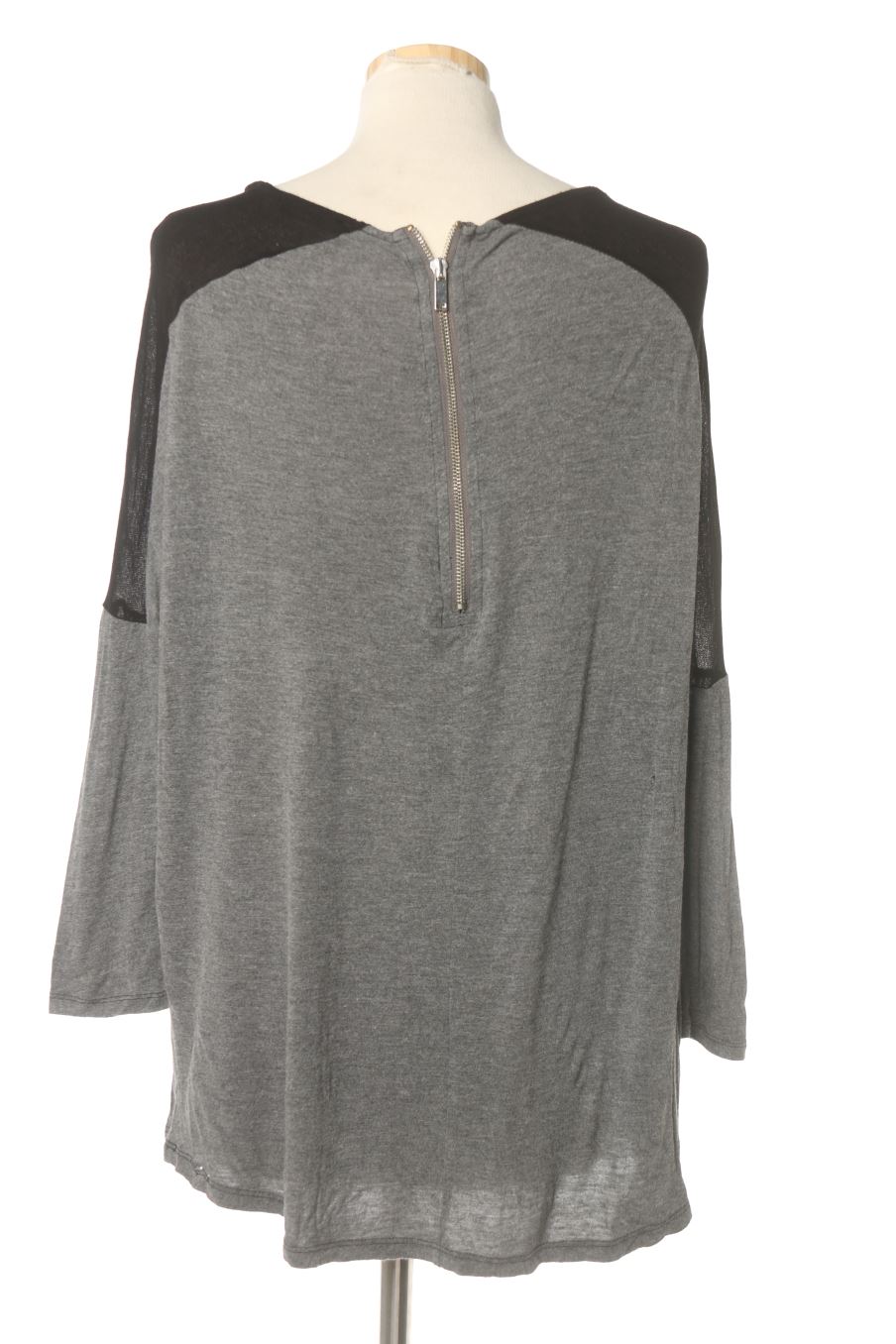 T-shirt à manches longues Zara de la taille L, de couleur gris