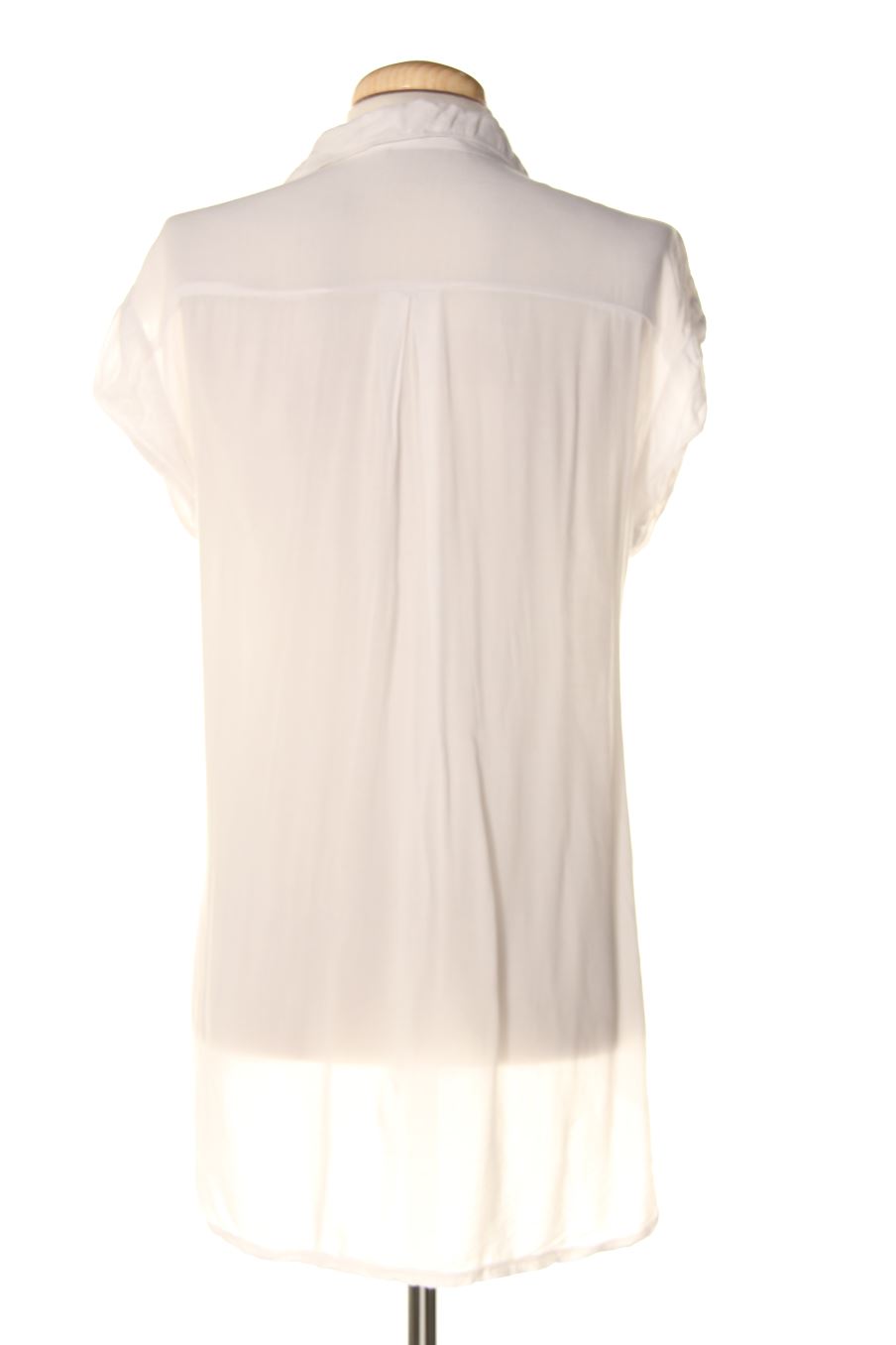 Chemise Stradivarius de la taille S, de couleur blanc