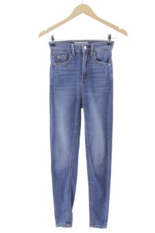Jeans 32 Stradivarius, foto 1 di 2