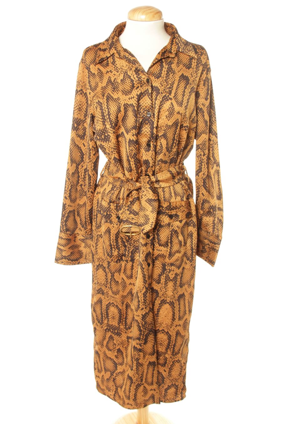 Vestido casual de Zara de la talla M, de color animal print