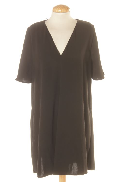 Einfaches Kleid