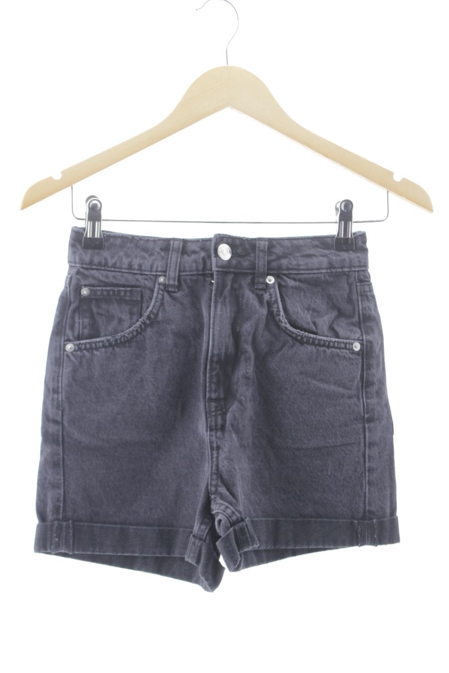 Shorts H&M de la taille 32, de couleur noir de denim