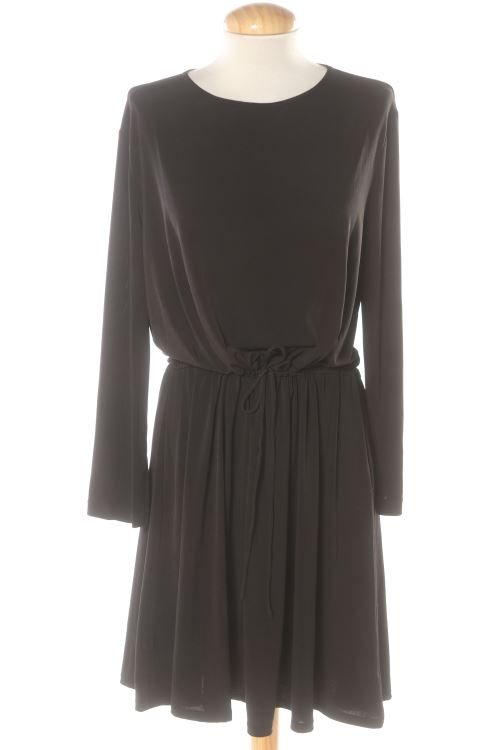 Einfaches Kleid