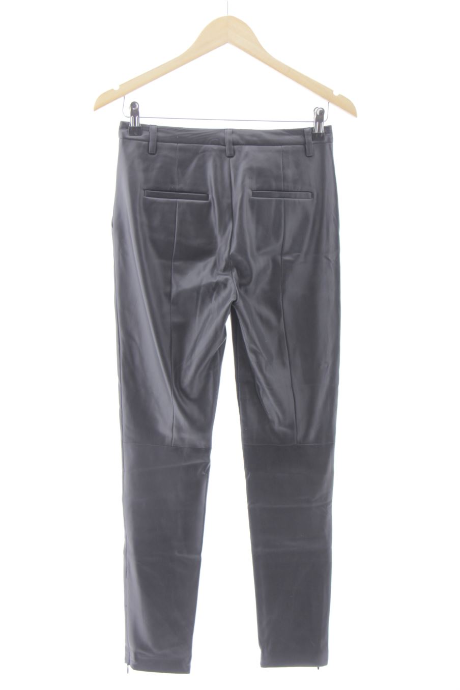 Pantalón de Benetton de la talla 36, de color negro de sintético