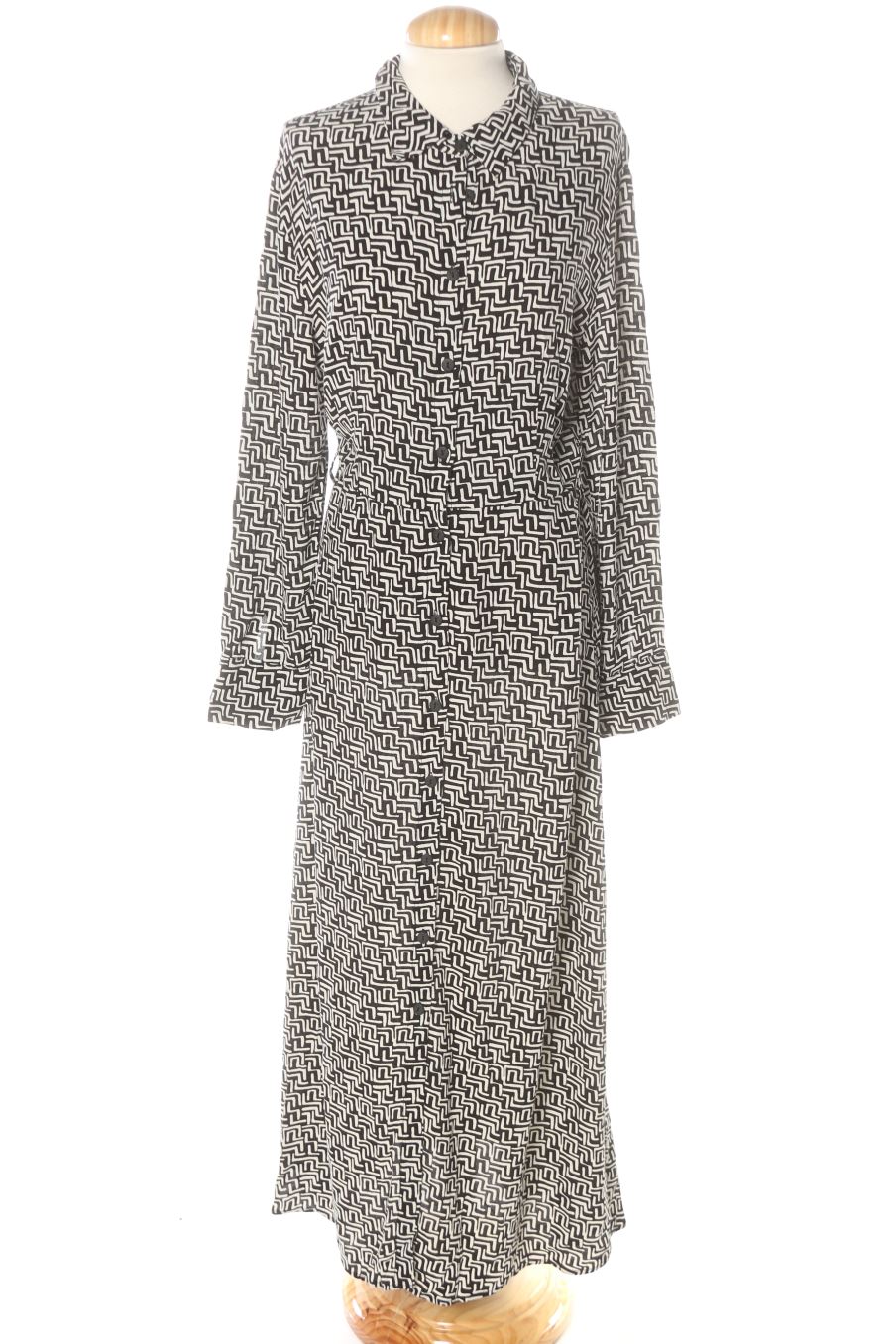 Vestito casual de Zara de la talla M, de color stampato