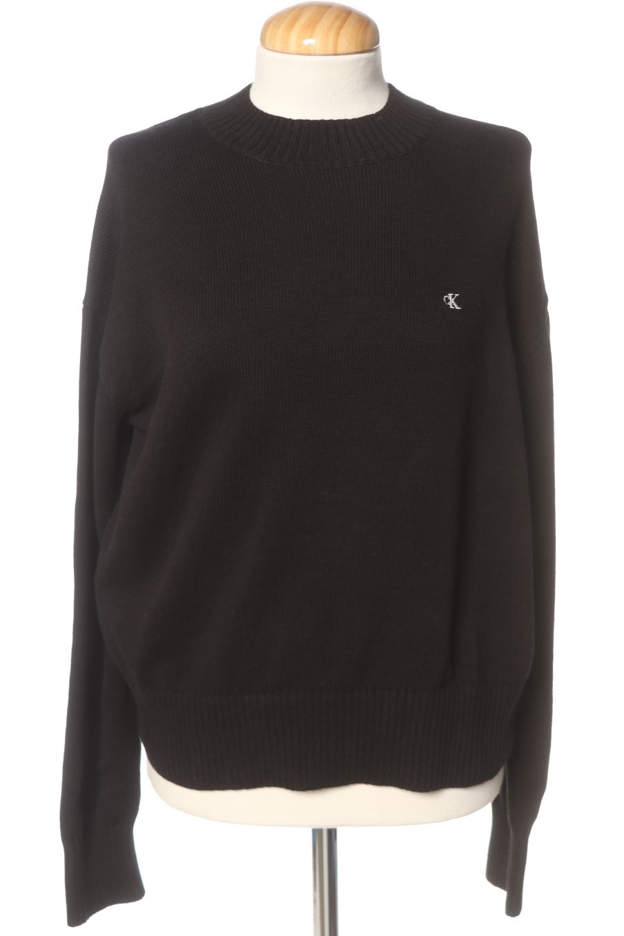 Pull Calvin Klein de la taille M, de couleur noir
