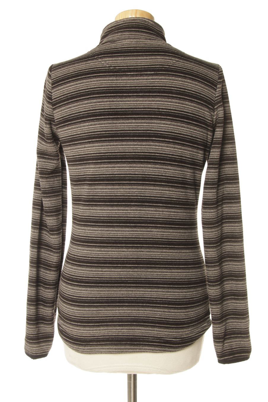 Sudadera de Izas de la talla M, de color estampado